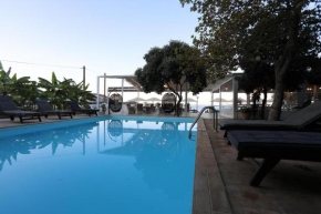 Niriides Beach